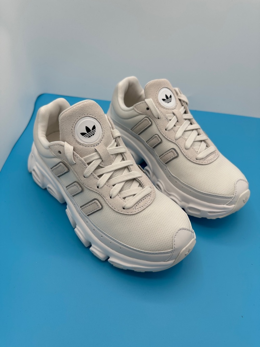 NEW!  Adifom Megaride J - Youth size 4 
Brand new in box!